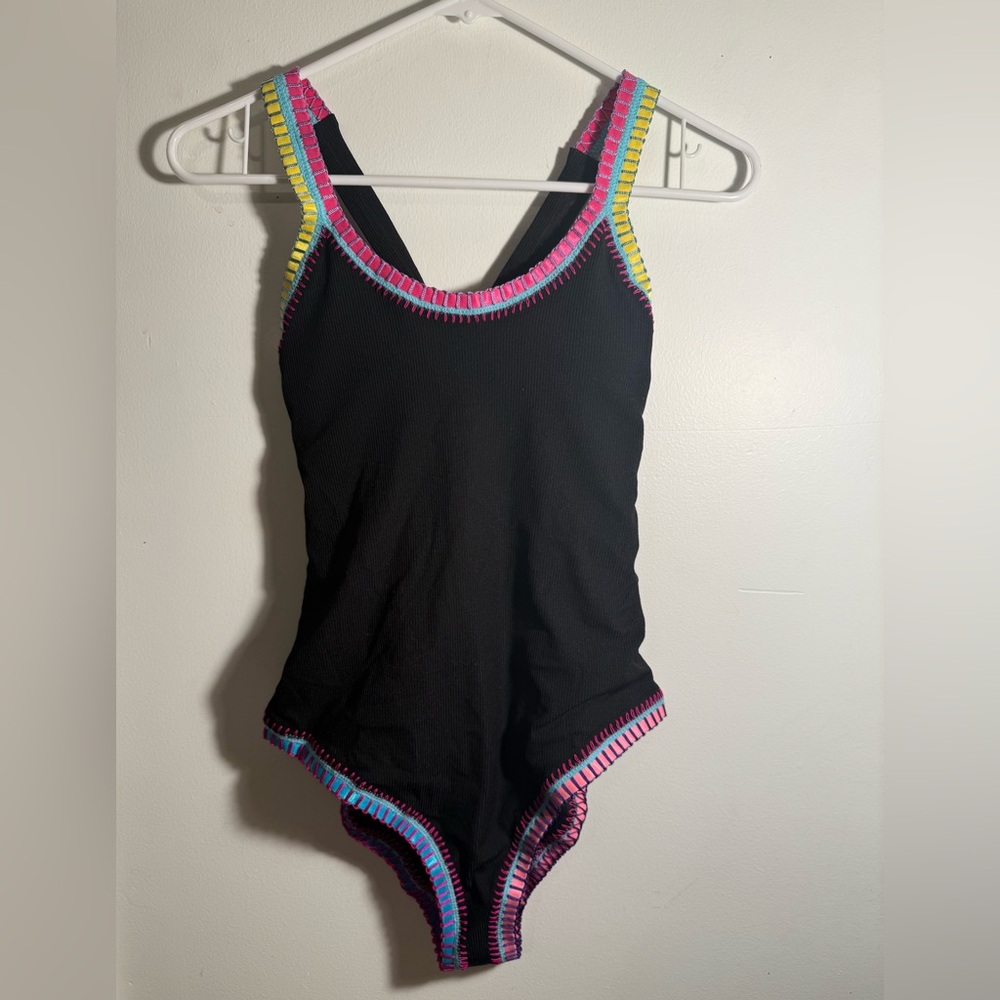 Platinum Swimwear NWT Colorful Trim One Piece Swimsuit Size 10